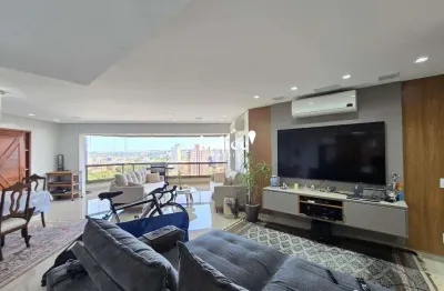 Apartamento no bairro centro, 3 quartos, 3 suítes, 2 vagas, edifício arcadia