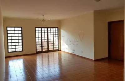 Apartamento no Bairro Jardim Irajá, 3 quartos, 1 suíte, 2 vagas, Edifício Wladimir Teixeira