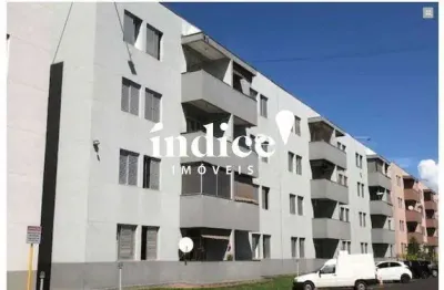 Apartamento no bairro jardim interlagos, 2 quartos, 1 vaga, condomínio orfeu paraventi sobrinho