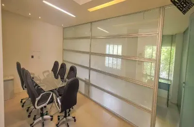 Prédio com 350m² no rio vermelho e elevador privativo