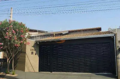 Casa à venda na Rua Agostinho Freitas Assunção, Residencial Palestra, São José do Rio Preto