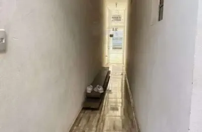Casa à venda na Rua Marte, 146, Jardim Tupanci, Barueri