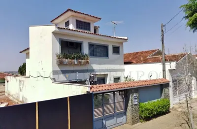 Casa com 3 quartos à venda na Rua Conselheiro Oscar Rodrigues Alves, 950, Vila Mendonça, Araçatuba