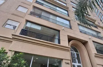 Apartamento para locação no royal park alphaville – 2 suítes e varanda