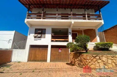 Excelente oportunidade no jardim itália! casa com possibilidade de ponto comercial