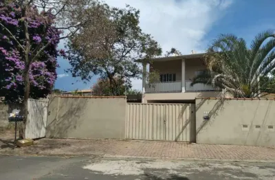 Casa com 4 quartos à venda na Rua Caetano Brandini, 964, Colina dos Pinheiros, Valinhos