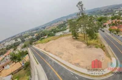Terreno à venda na Rua São Miguel, 26, Pinheirinho, Vinhedo