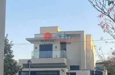 Excelente oportunidade! esta casa nova, com todos os planejados instalados e fotovoltaica
