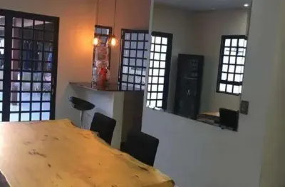 Casa com 3 quartos à venda na Rua Ernesto Ermano, 393, Jardim Marambaia, Jundiaí