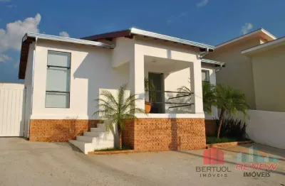 Casa com 3 quartos à venda na Rua Vinte e Quatro de Outubro, 419, Centro, Vinhedo