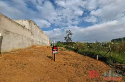 Terreno à venda no Parque dos Sabias, Louveira 
