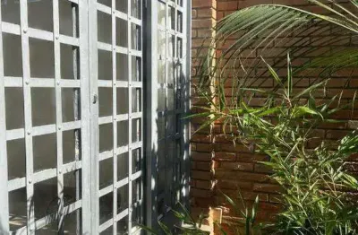 Casa com 4 quartos à venda na Rua Olívia Queiroz Pinto Barbosa, 107, Jardim Planalto, Jundiaí