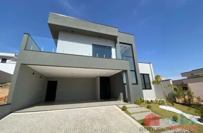 Casa à venda na Rua Gildo Tordin, 809, Vila Capuava, Valinhos