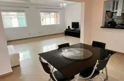 Casa para alugar na Avenida Professora Leonita Faber Ladeira, 1000, Jardim do Lago, Jundiaí