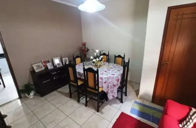 Santa catarina / jf - apto tipo casa - 2/4 ótimo tamanho - excelente localização - área externa