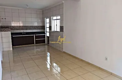 Democrata (parte baixa) - casa 3/4 em condomínio (1 suíte) - ampla sala - excel área serviço
