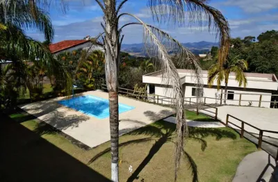 Aeroporto / novo horizonte - casa 3/4 todos suítes (+ 1 externo) - piscina - espaço gourmet - ampla área externa