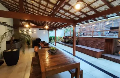 Recanto da mata - linda casa 3/4 (1 suíte) - piscina - salão de festas - amplo espaço gourmet