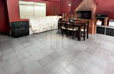 Cidade do sol - casa sobrado 3/4 (1 suíte) - amplo terraço gourmet - 1 vaga