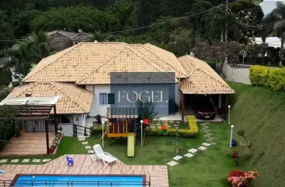 Br040 nova era - casa em condomínio 3/4 (2 suítes) - amplo jardim com piscina
