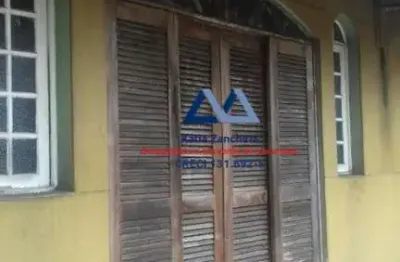 Casa com 4 quartos à venda na Vila Liviero, São Paulo 