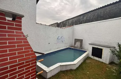 Linda, charmosa e térrea! com piscina com cascata e quintal privativo - itanhaém, sp