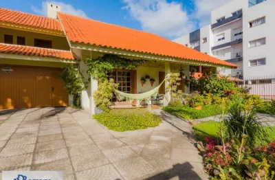 Casa para venda em tramandaí, centro, 5 dormitórios, 1 suíte, 3 banheiros, 1 vaga