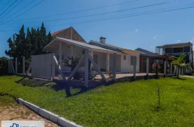 Casa para venda em imbé, centro, 4 dormitórios, 3 banheiros, 2 vagas
