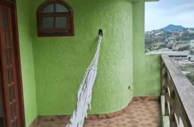 Quatro casas com um salão comercial para vendo no jardim isaura - r$ 1.100.000,00.