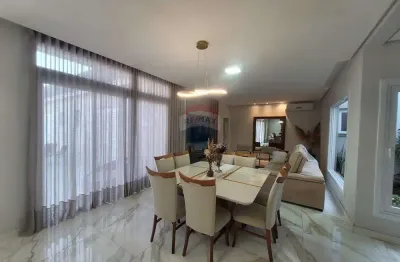 Alto padrão em sapiranga: sobrado 4 quartos, piscina!