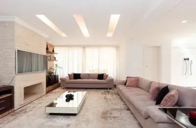 Casa em condomínio fechado com 4 quartos para alugar na Rua Virgínia Dalabona, 1202, Campo Comprido, Curitiba