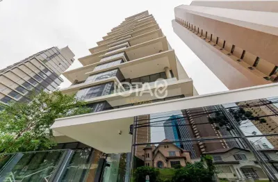 Apartamento com 3 quartos para alugar na Avenida Munhoz da Rocha, 122, Cabral, Curitiba