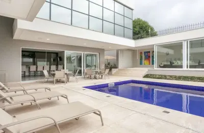 Casa em condomínio fechado com 4 quartos à venda na Rua Gabirobas, 148, Uberaba, Curitiba