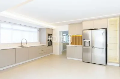 Apartamento com 4 quartos para alugar na Rua Petit Carneiro, 917, Água Verde, Curitiba