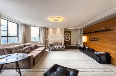 Apartamento com 2 quartos para alugar na Avenida Sete de Setembro, 5886, Batel, Curitiba