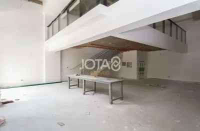 Ponto comercial para alugar na Rua Doutor Pedrosa, 313, Centro, Curitiba