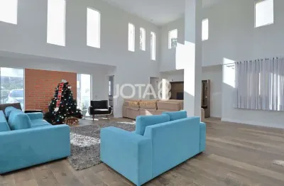 Casa com 3 quartos para alugar na Rua Rosa Ceronato Durigan, 54, Cascatinha, Curitiba