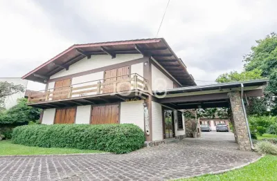 Casa com 5 quartos à venda na Rua Solimões, 819, Mercês, Curitiba