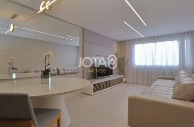 Apartamento com 3 quartos para alugar na Rua Petit Carneiro, 305, Água Verde, Curitiba