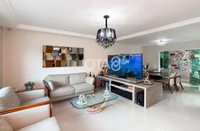Casa com 3 quartos à venda na Rua Gutemberg, 2924, Água Verde, Curitiba