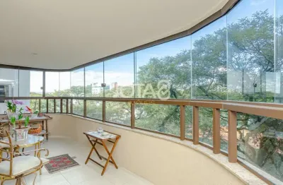 Apartamento com 3 quartos à venda na Avenida Presidente Getúlio Vargas, 2766, Água Verde, Curitiba