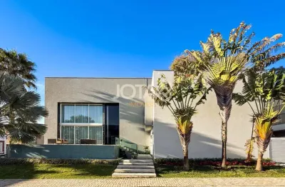 Casa em condomínio fechado com 2 quartos à venda na Rua Melão, 247, Uberaba, Curitiba