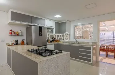 Casa em condomínio fechado com 4 quartos à venda na Rua Waldomiro Antônio Dalarmi, 230, Santa Felicidade, Curitiba