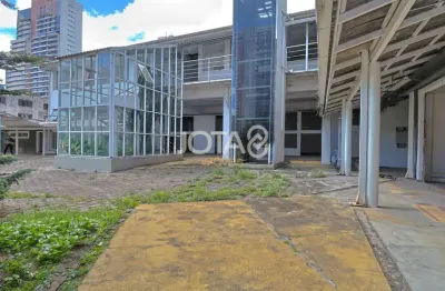 Ponto comercial para alugar na Avenida Visconde de Guarapuava, 2943, Centro, Curitiba
