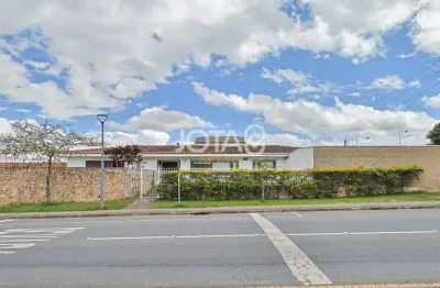 Casa com 3 quartos para alugar na Rua Teffe, 889, Bom Retiro, Curitiba