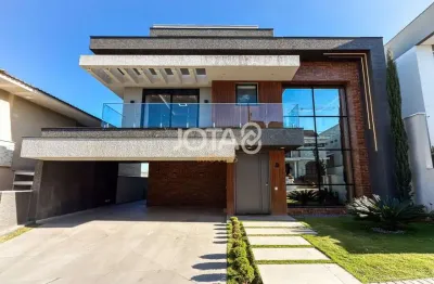 Casa em condomínio fechado com 3 quartos para alugar na Rua Doutor Lubumir Viergbiski, 220, Campo Comprido, Curitiba