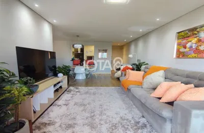 Apartamento com 3 quartos à venda na Rua Alberto Folloni, 1460, Ahú, Curitiba