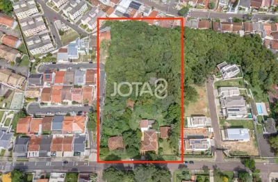 Terreno à venda na Rua Zem Bertapelle, 405, Santa Felicidade, Curitiba