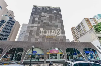 Ponto comercial com 4 salas à venda na Rua Comendador Araújo, 143, Centro, Curitiba