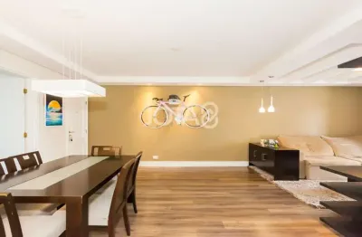 Apartamento com 3 quartos para alugar na Rua Rubens Santos Costa, 32, Cristo Rei, Curitiba